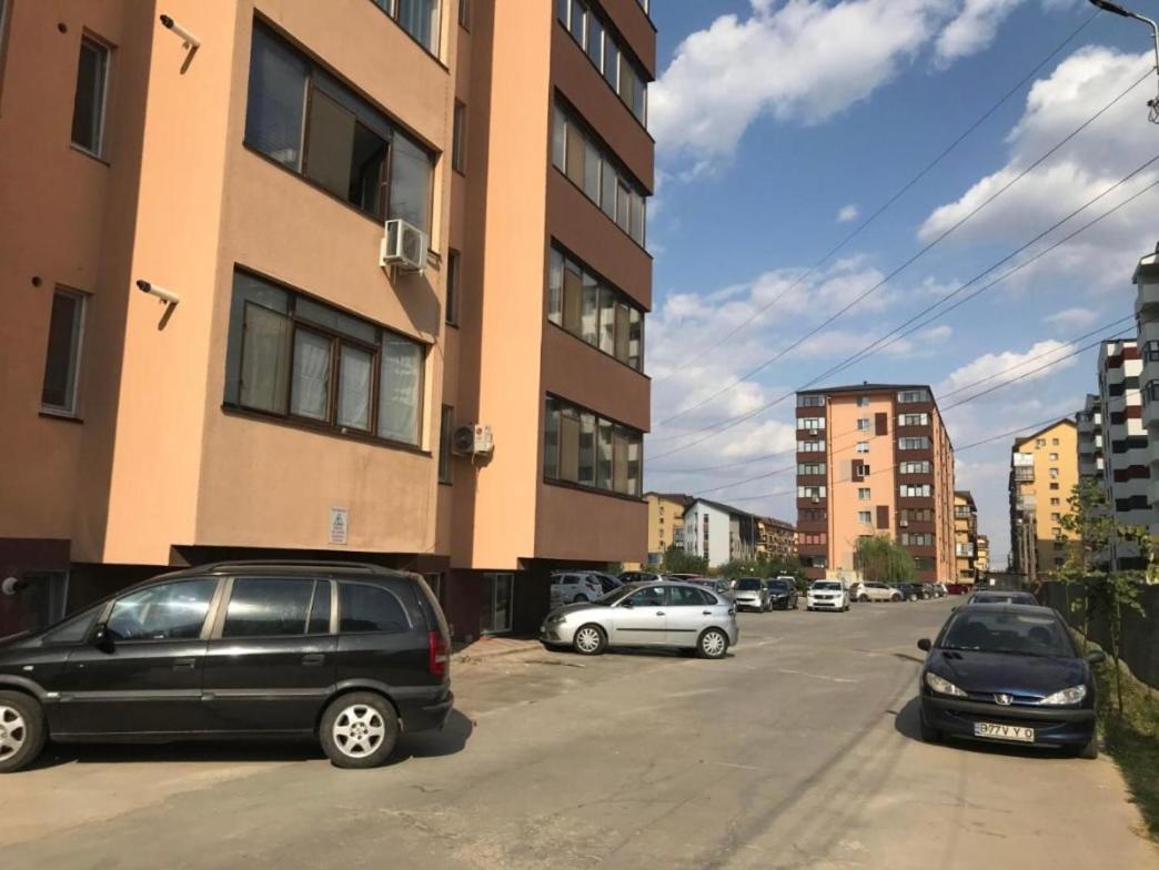 Studio Militari Residence Mr_1 Rosu Exterior photo
